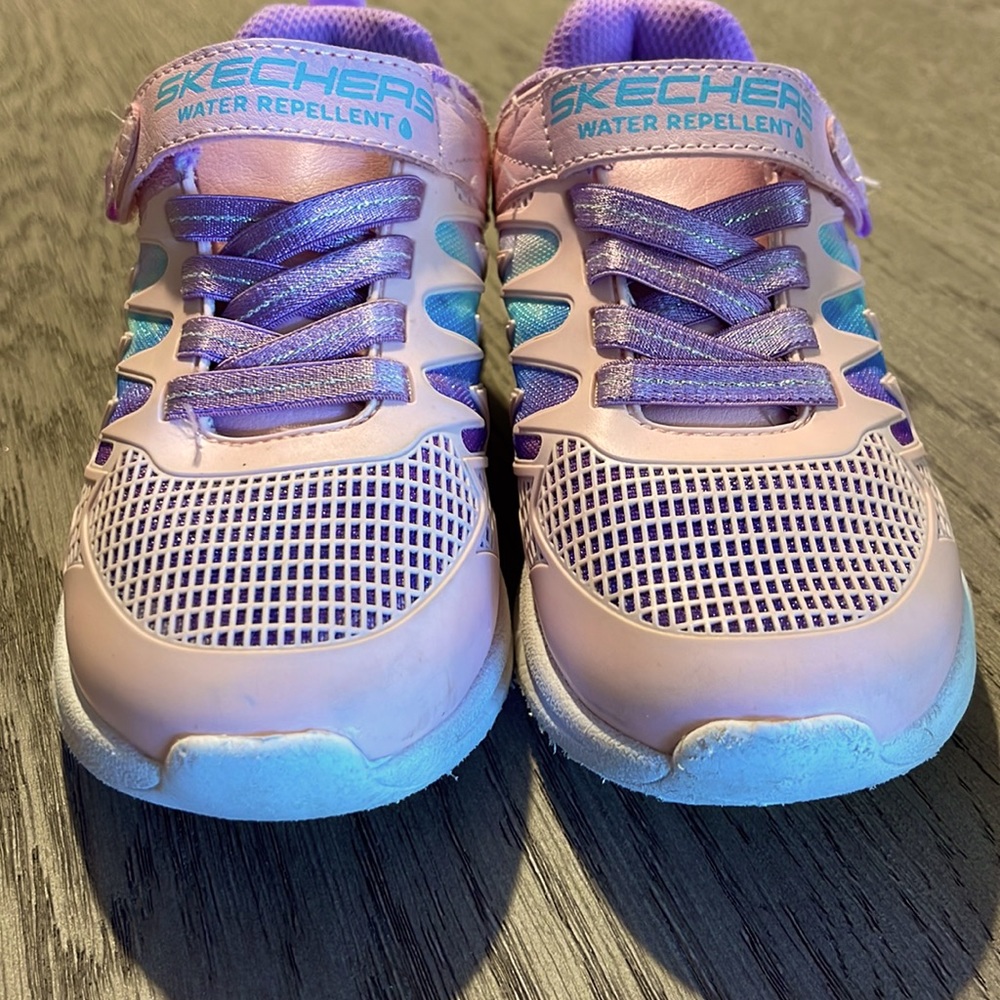 Sketchers water repellent memory foam sneakers